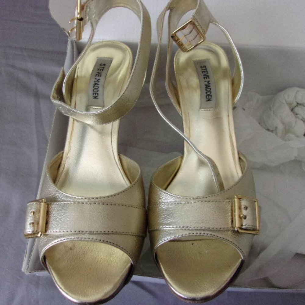 Steve Madden Gold Platform Heels